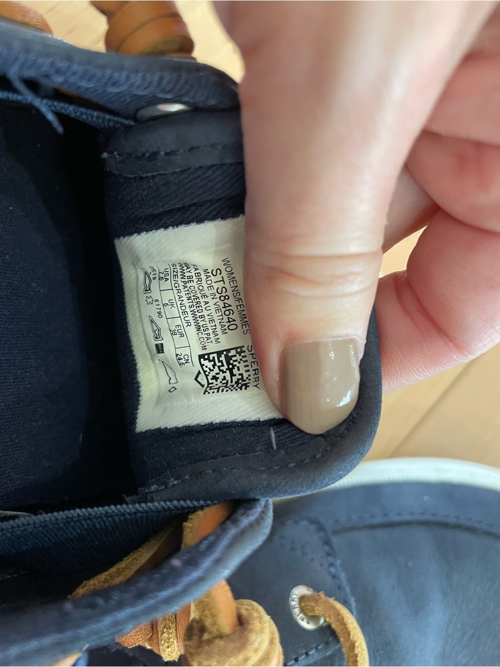 Sperry womens Navy Suede Boat Shoes - Picture 2 of 3